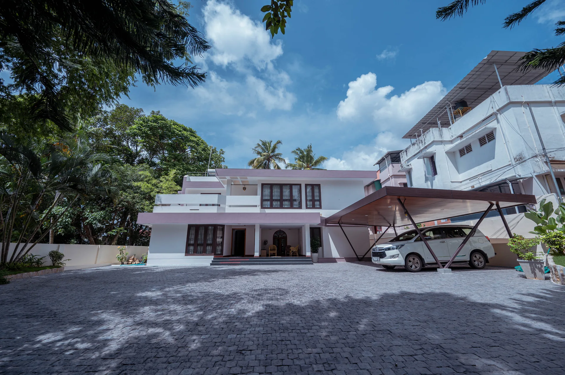 Vattiyoorkavu Residence