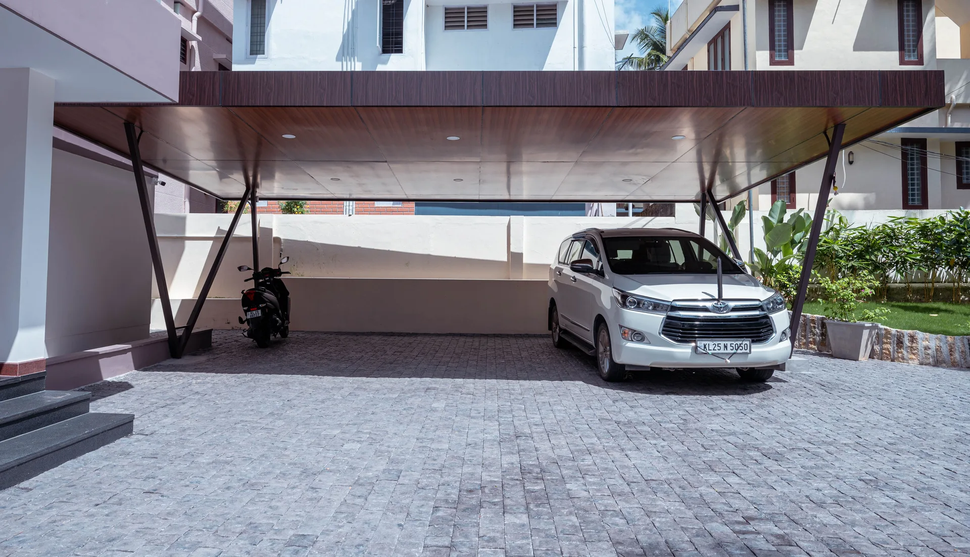 Vattiyoorkavu Residence 14