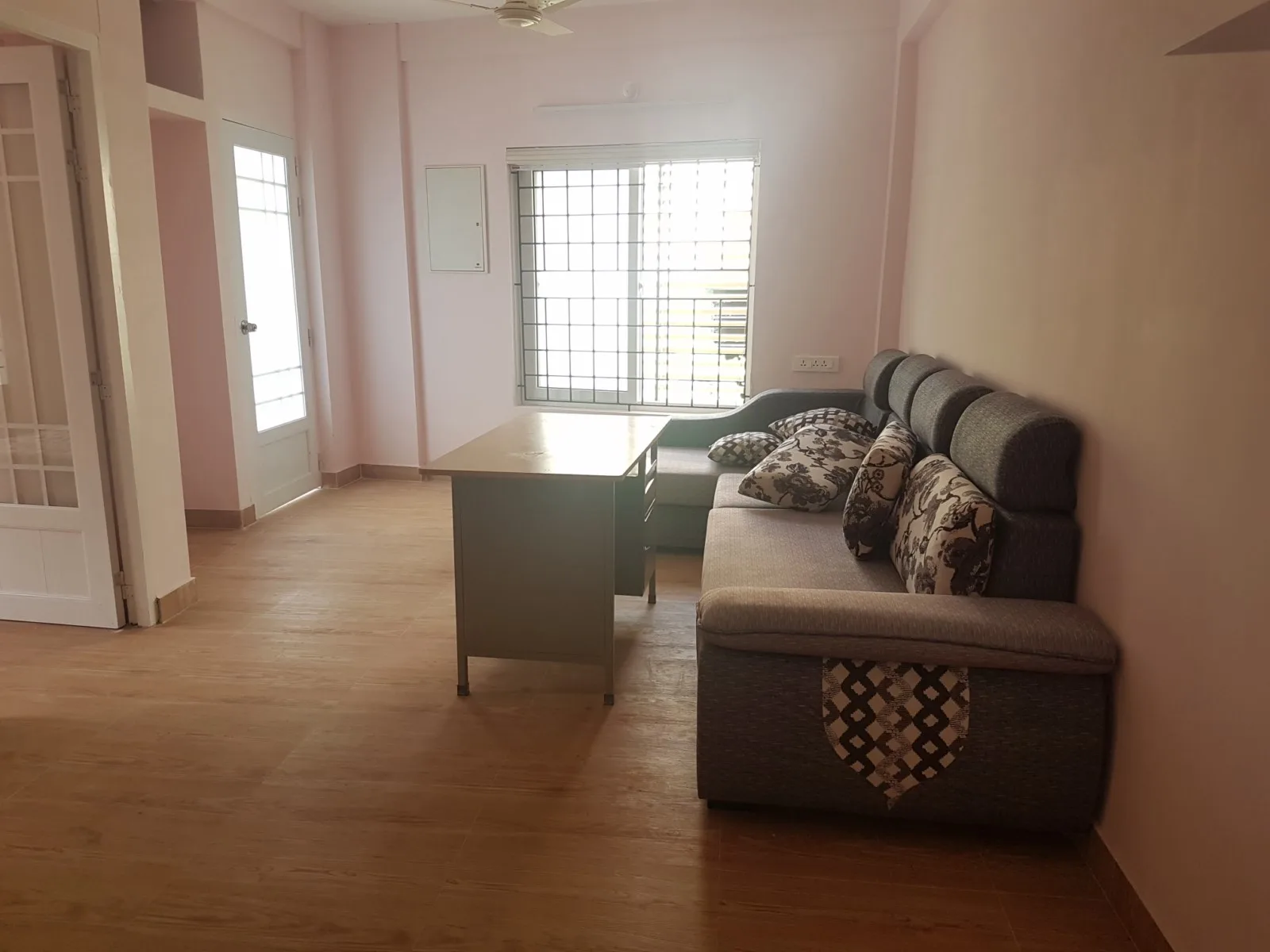 Pullanivila Apartments 13