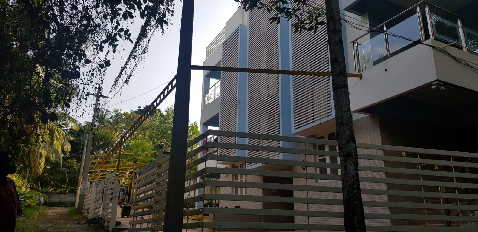 Pullanivila Apartments 17